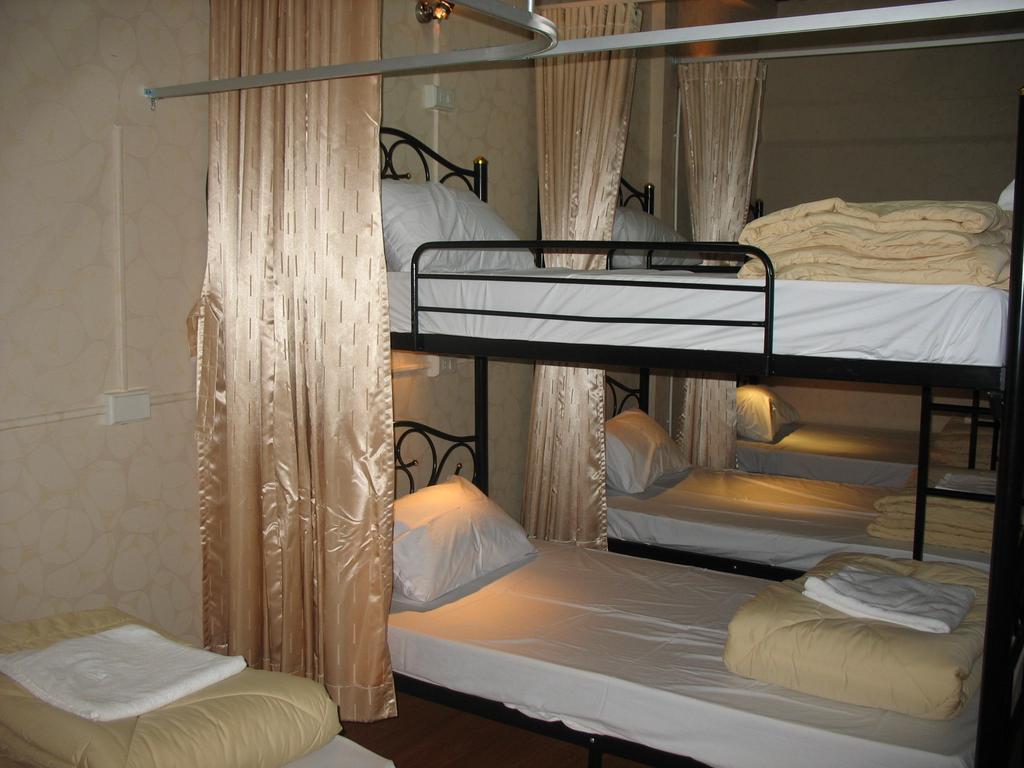 Gotum Hostel 1 Phuket Exterior foto